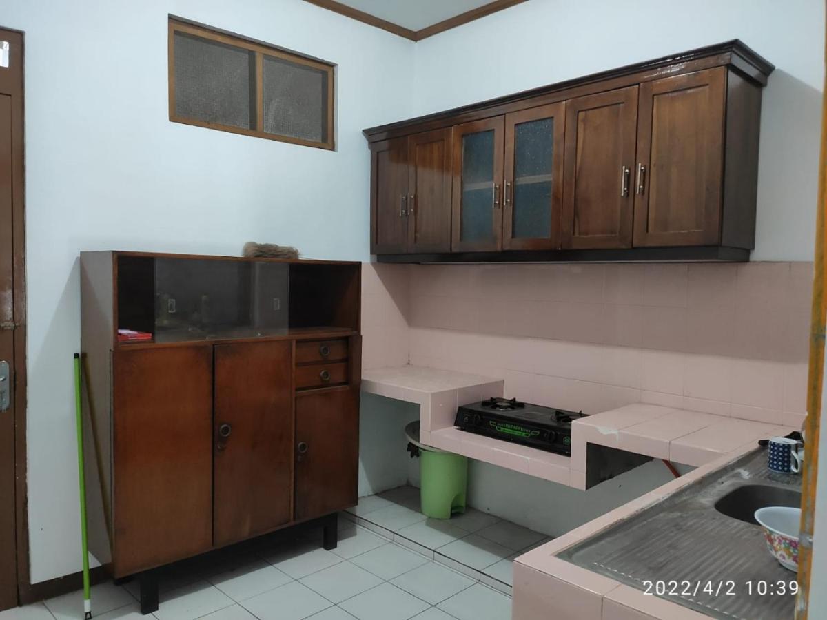 Kelana 2 Nice Homestay Semarang Buitenkant foto